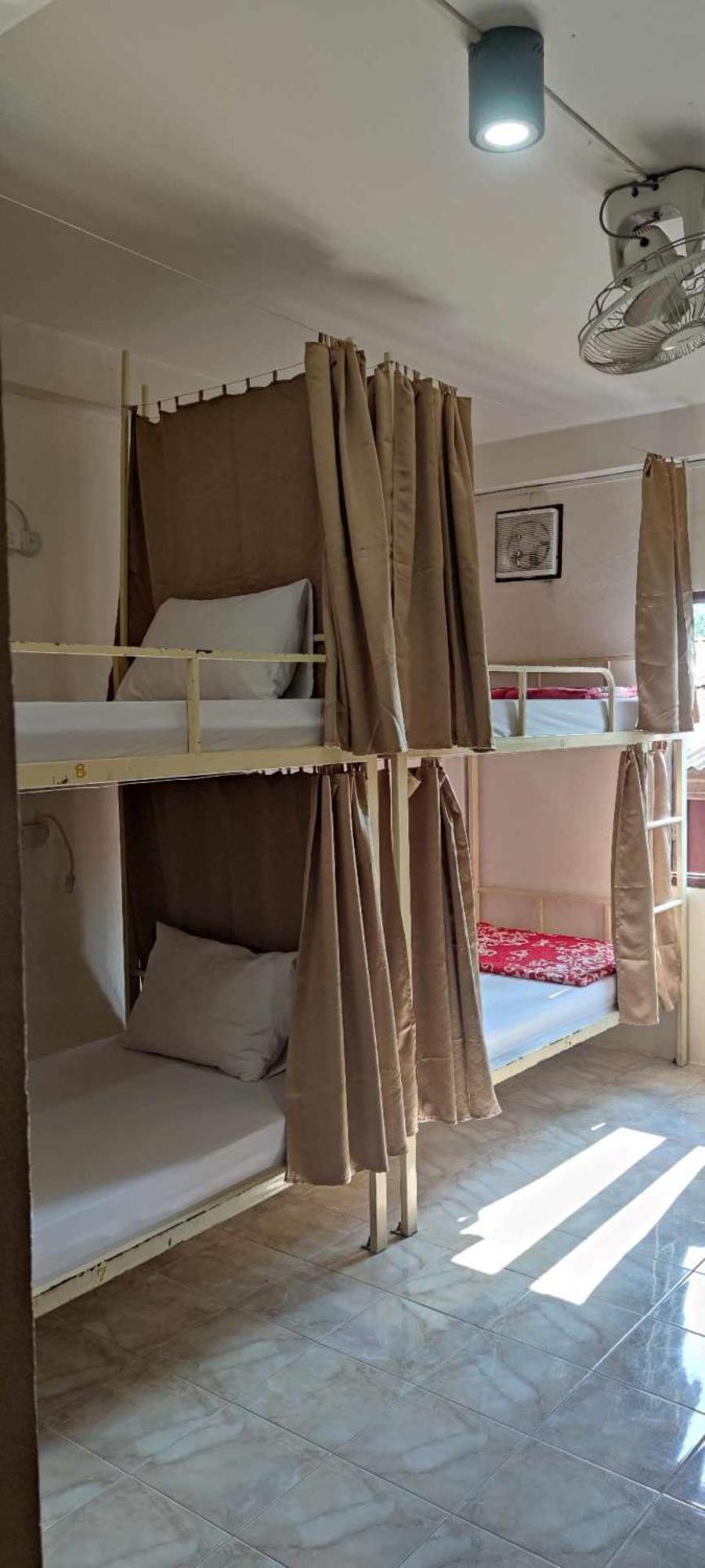 Vongprachan Backpackers Hostel Luang Prabang Exterior photo