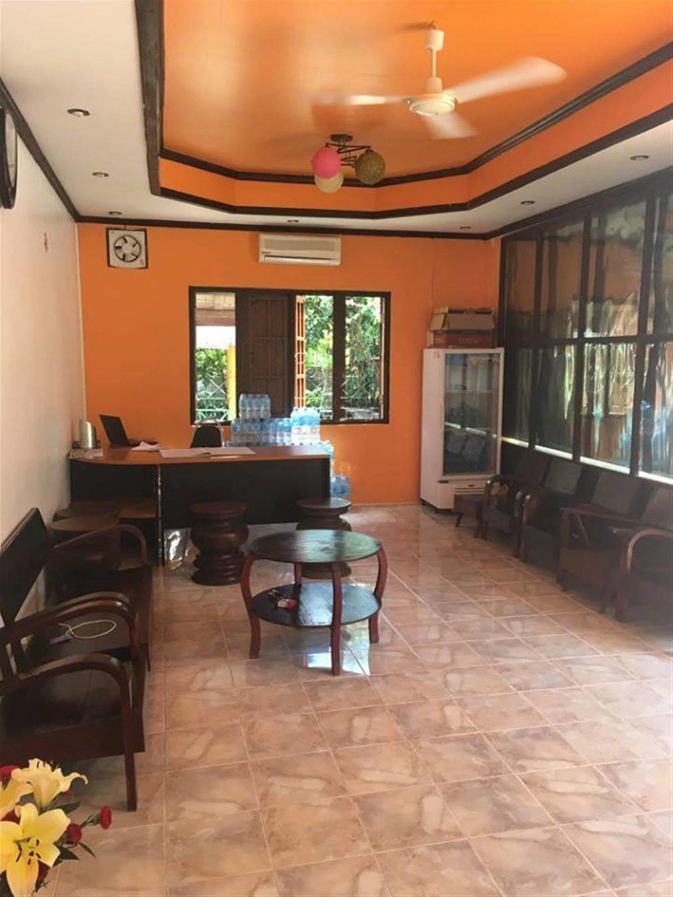 Vongprachan Backpackers Hostel Luang Prabang Exterior photo