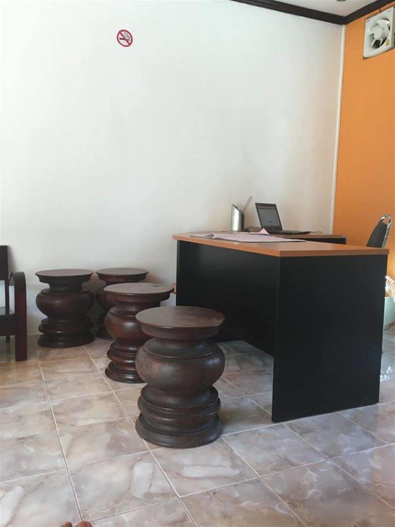 Vongprachan Backpackers Hostel Luang Prabang Exterior photo