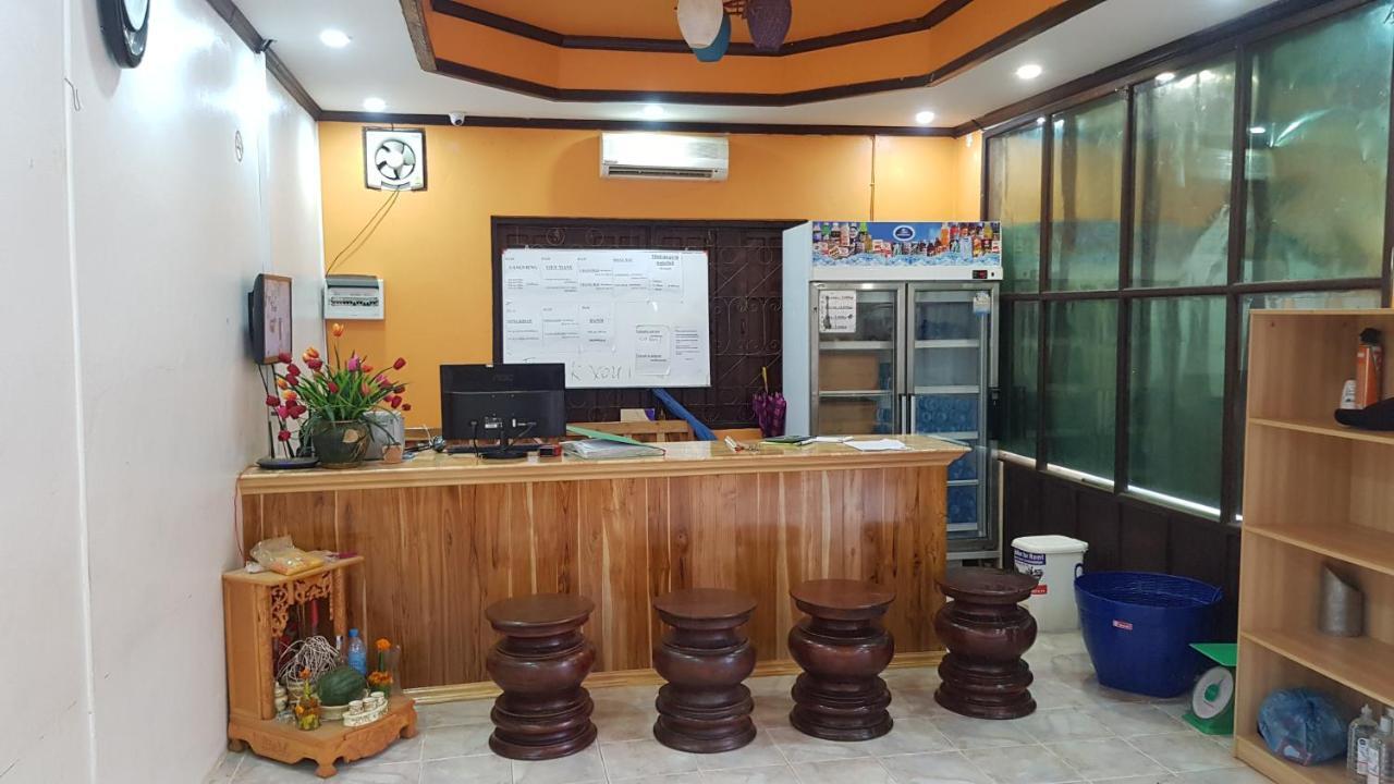 Vongprachan Backpackers Hostel Luang Prabang Exterior photo